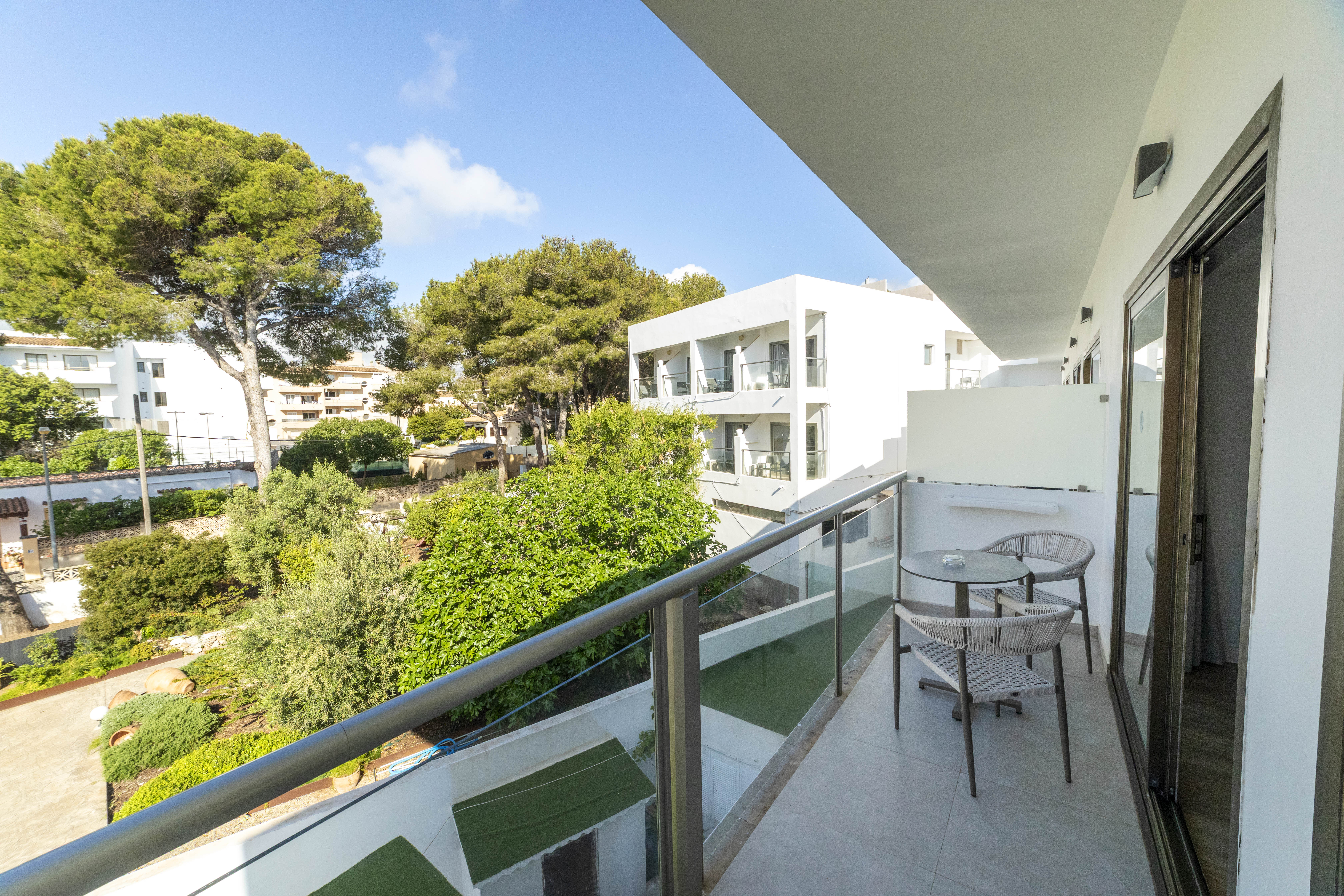 Doble Apartamento Suites – Bild 3 von 4